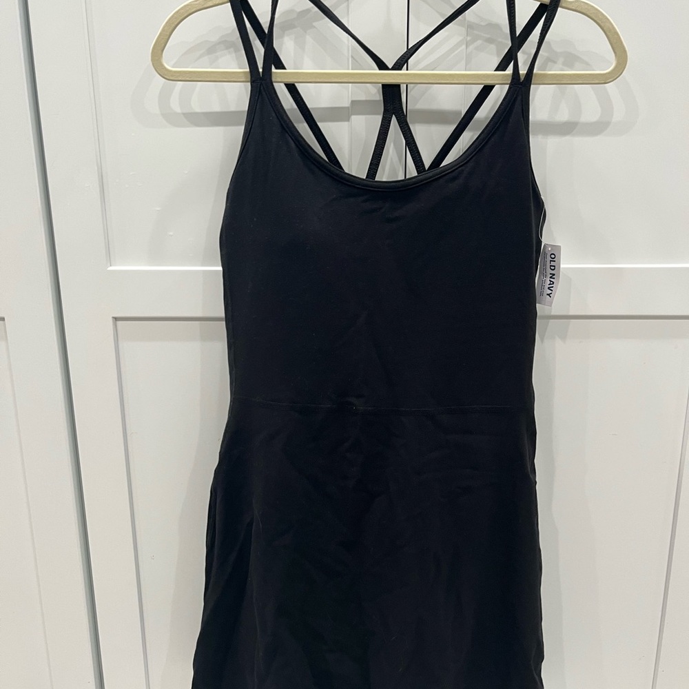 Old Navy PowerChill Sleeveless Strappy Shelf Bra Dress